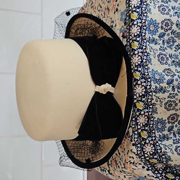 Betmar Cream and Black Hat with Woven Brim - Picture 3 of 6